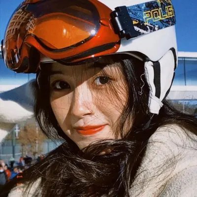 软玉温香抱满怀